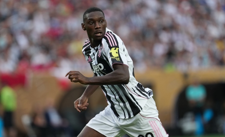 开云中国官网-跟队记者：尤文重点关注穆阿尼，引进恩内斯里的交易已经告吹