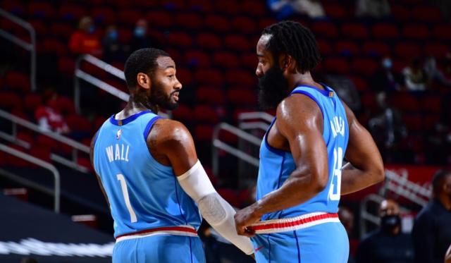 开云综合服务-哈登发布会暗示想要离队！沃尔：才打9场就想逃了？